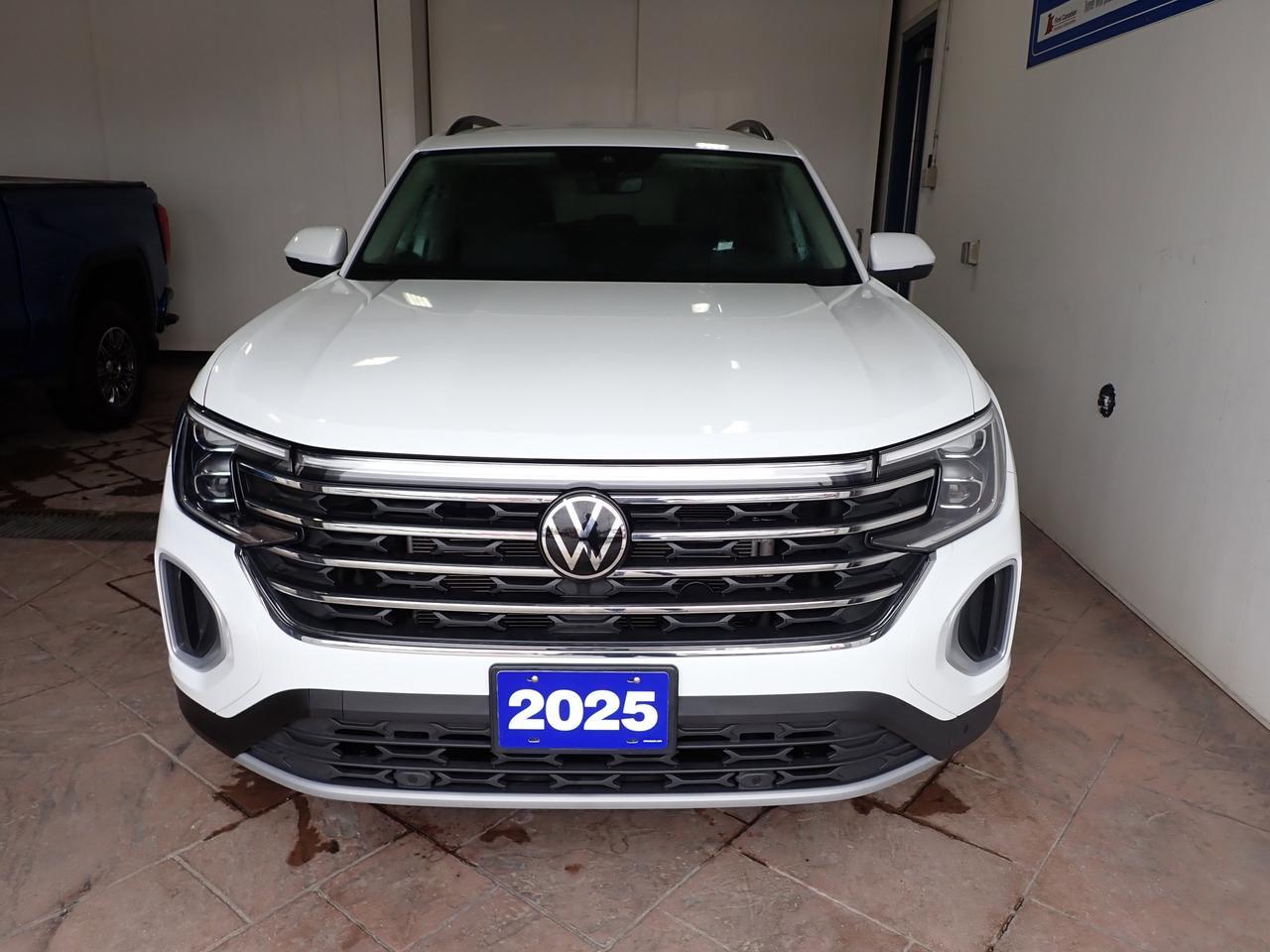 2025 Volkswagen Atlas Comfortline 4WD LEATHER 7 PASS Listowel ON