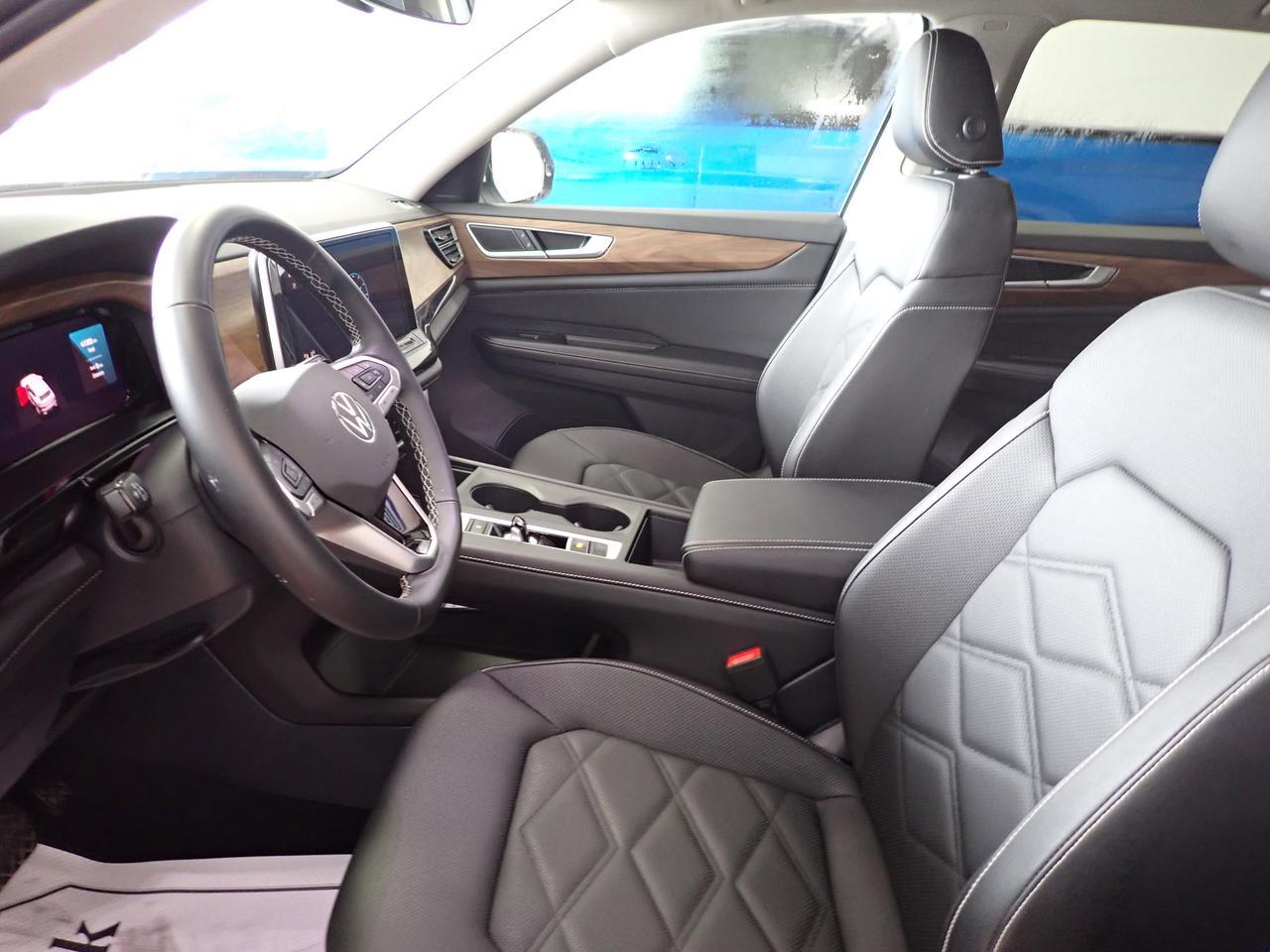 2025 Volkswagen Atlas Comfortline 4WD LEATHER 7 PASS Listowel ON