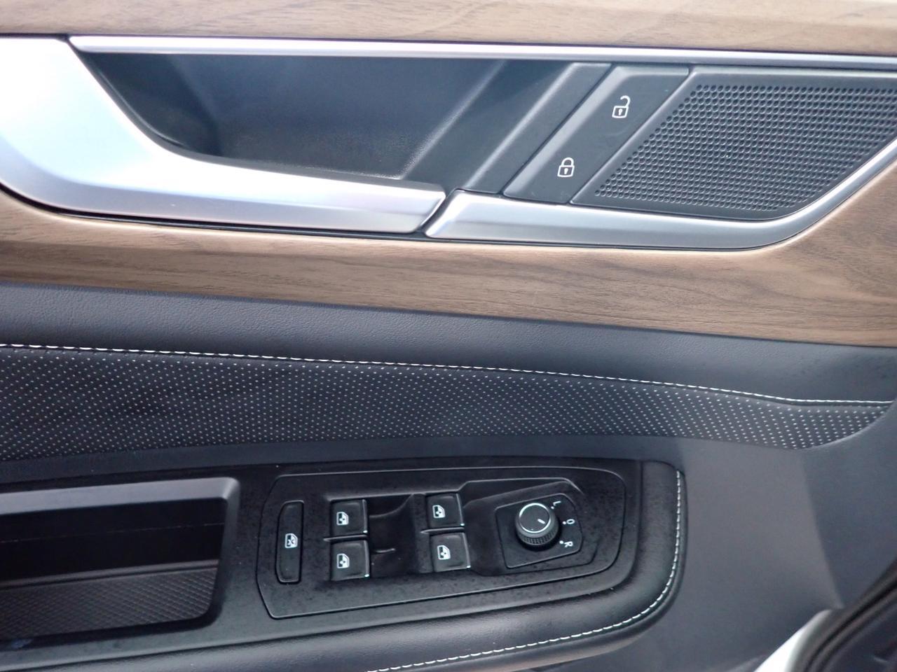 2025 Volkswagen Atlas Comfortline 4WD LEATHER 7 PASS Listowel ON