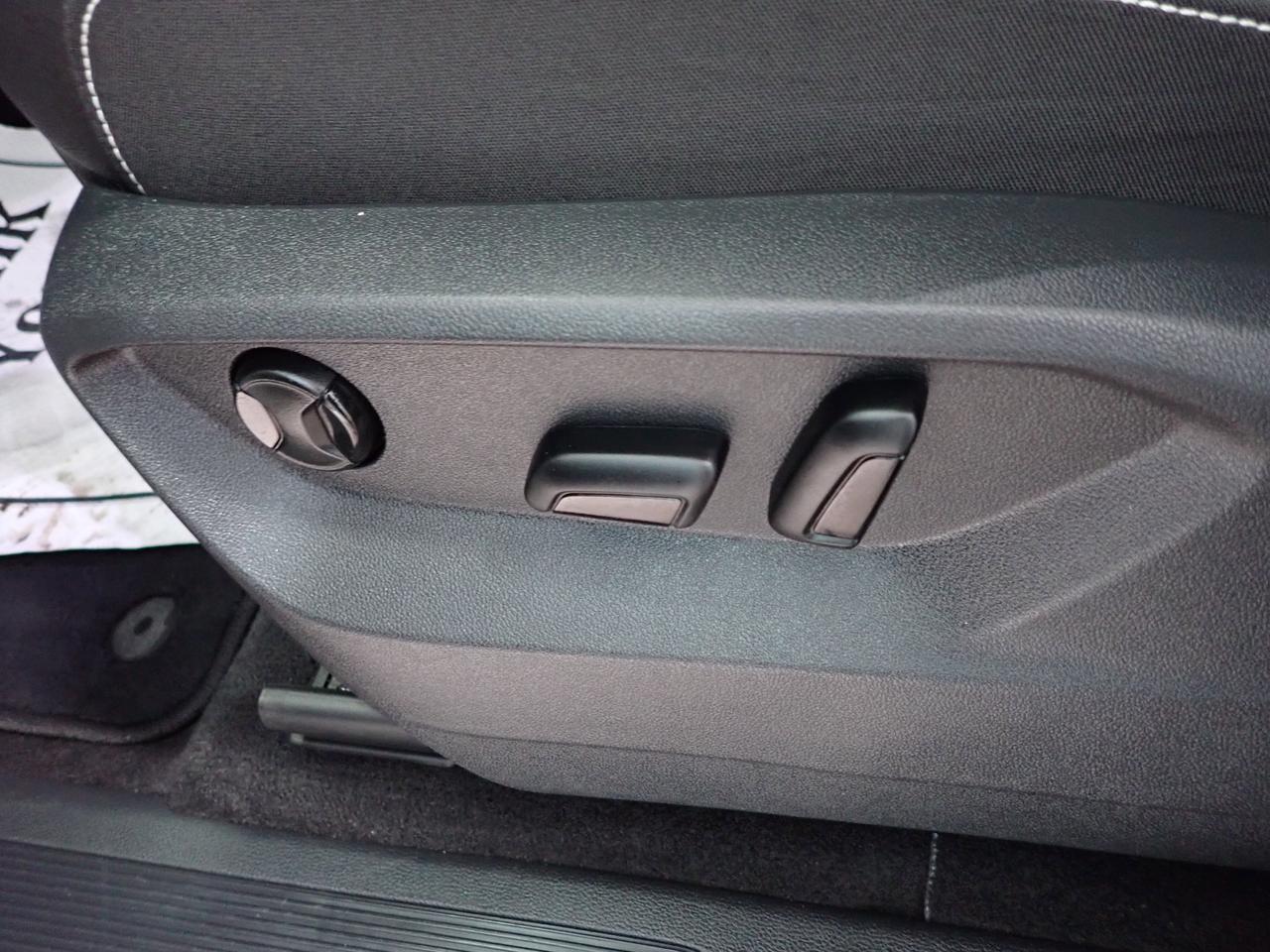 2025 Volkswagen Atlas Comfortline 4WD LEATHER 7 PASS Listowel ON