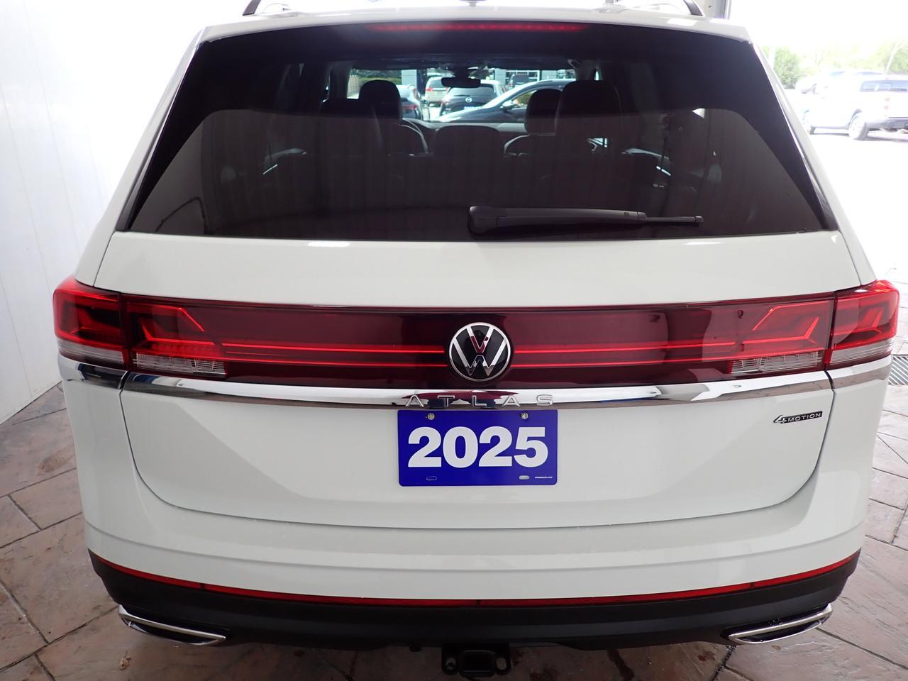 2025 Volkswagen Atlas Comfortline 4WD LEATHER NAVI 7 PASS Listowel ON