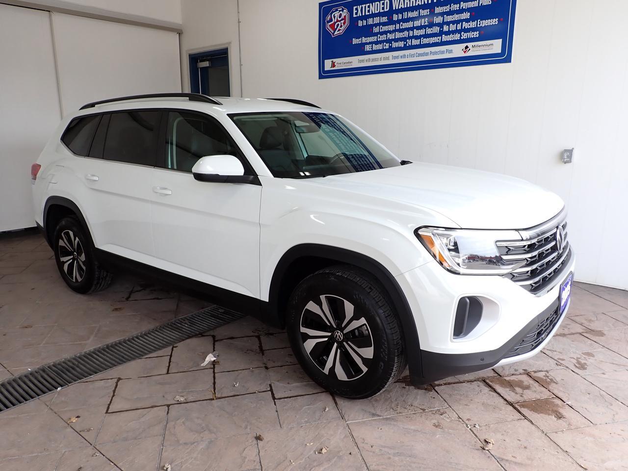 2025 Volkswagen Atlas Comfortline 4WD LEATHER NAVI 7 PASS