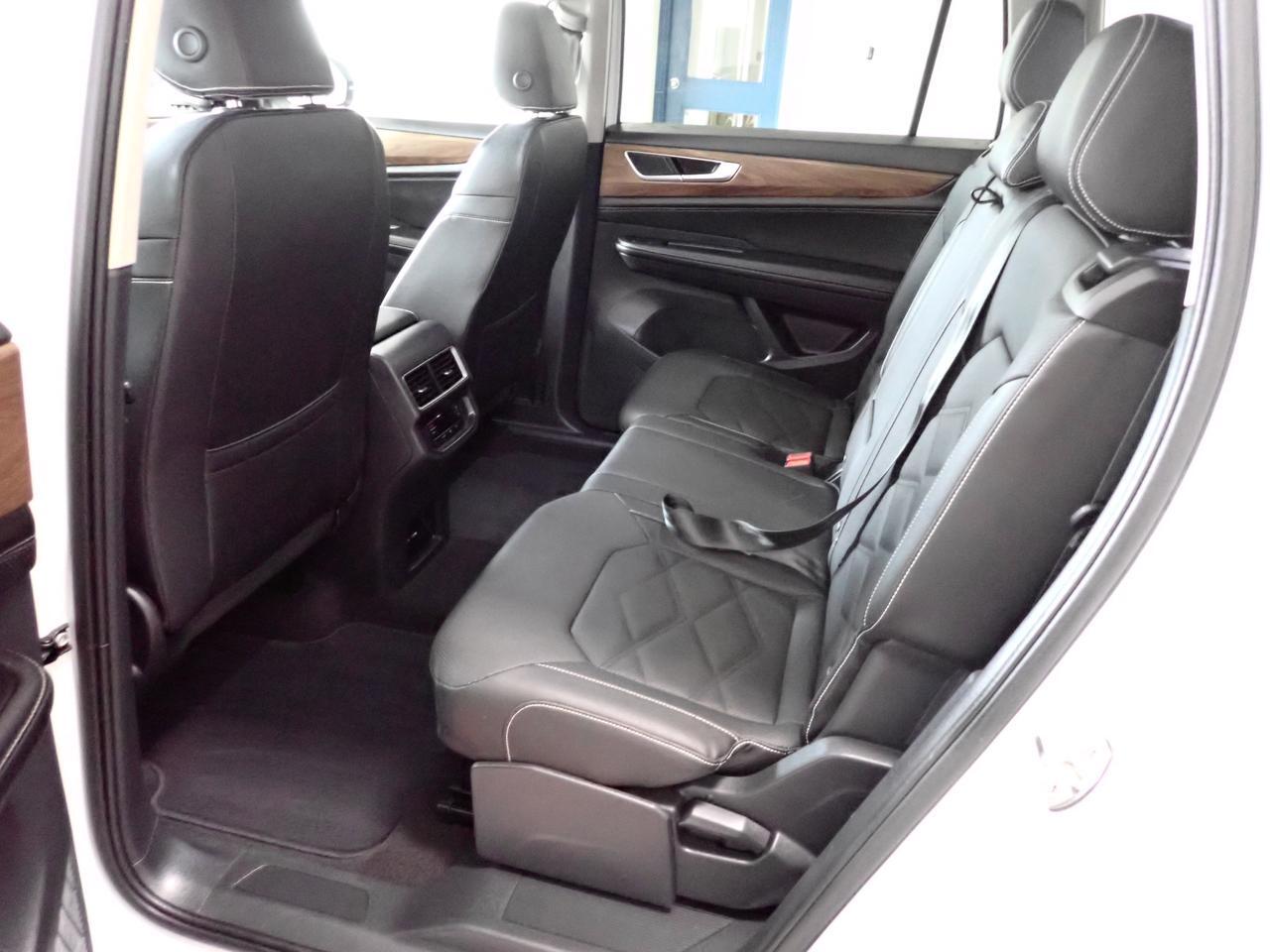 2025 Volkswagen Atlas Comfortline 4WD LEATHER NAVI 7 PASS Listowel ON