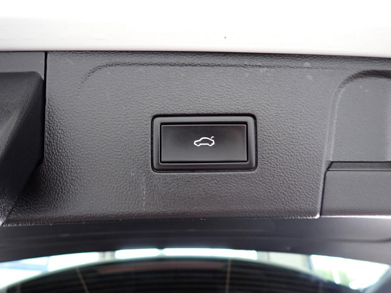 2025 Volkswagen Atlas Comfortline 4WD LEATHER NAVI 7 PASS Listowel ON