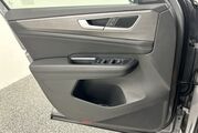 2025 Volkswagen Atlas Cross Sport 2.0T SE Oshkosh WI