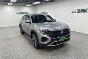 2025 Volkswagen Atlas Cross Sport 2.0T SE Oshkosh WI