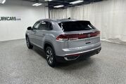 2025 Volkswagen Atlas Cross Sport 2.0T SE Oshkosh WI