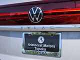 2025 Volkswagen Atlas Cross Sport 2.0T SE Oshkosh WI
