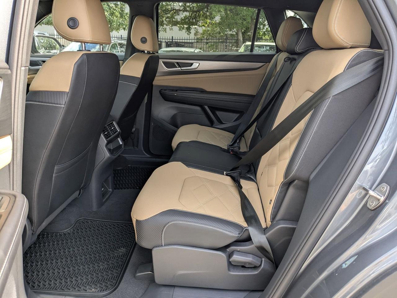 2025 Volkswagen Atlas Cross Sport 2.0T SE San Antonio TX