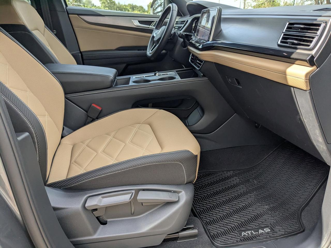 2025 Volkswagen Atlas Cross Sport 2.0T SE San Antonio TX