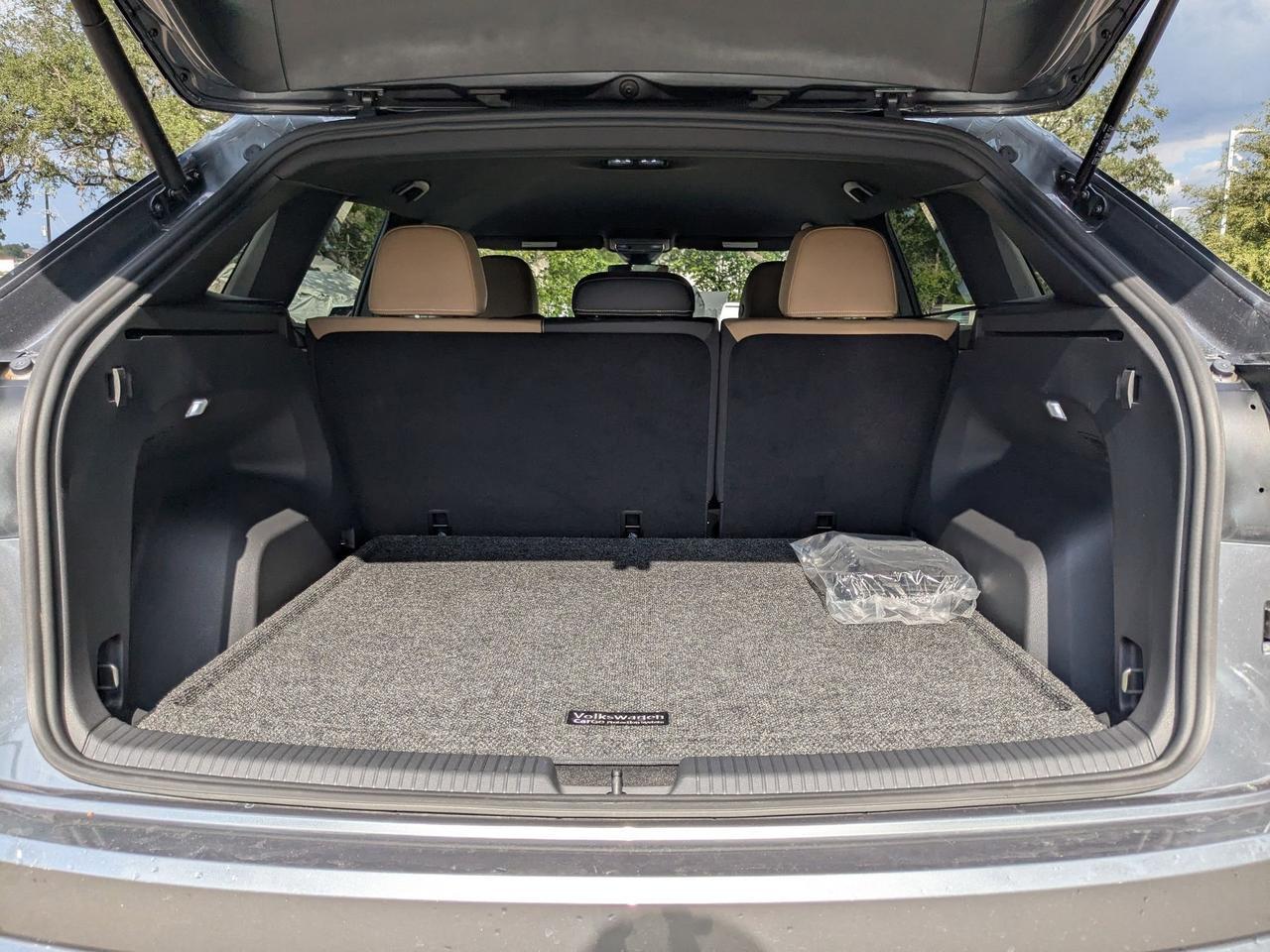 2025 Volkswagen Atlas Cross Sport 2.0T SE San Antonio TX