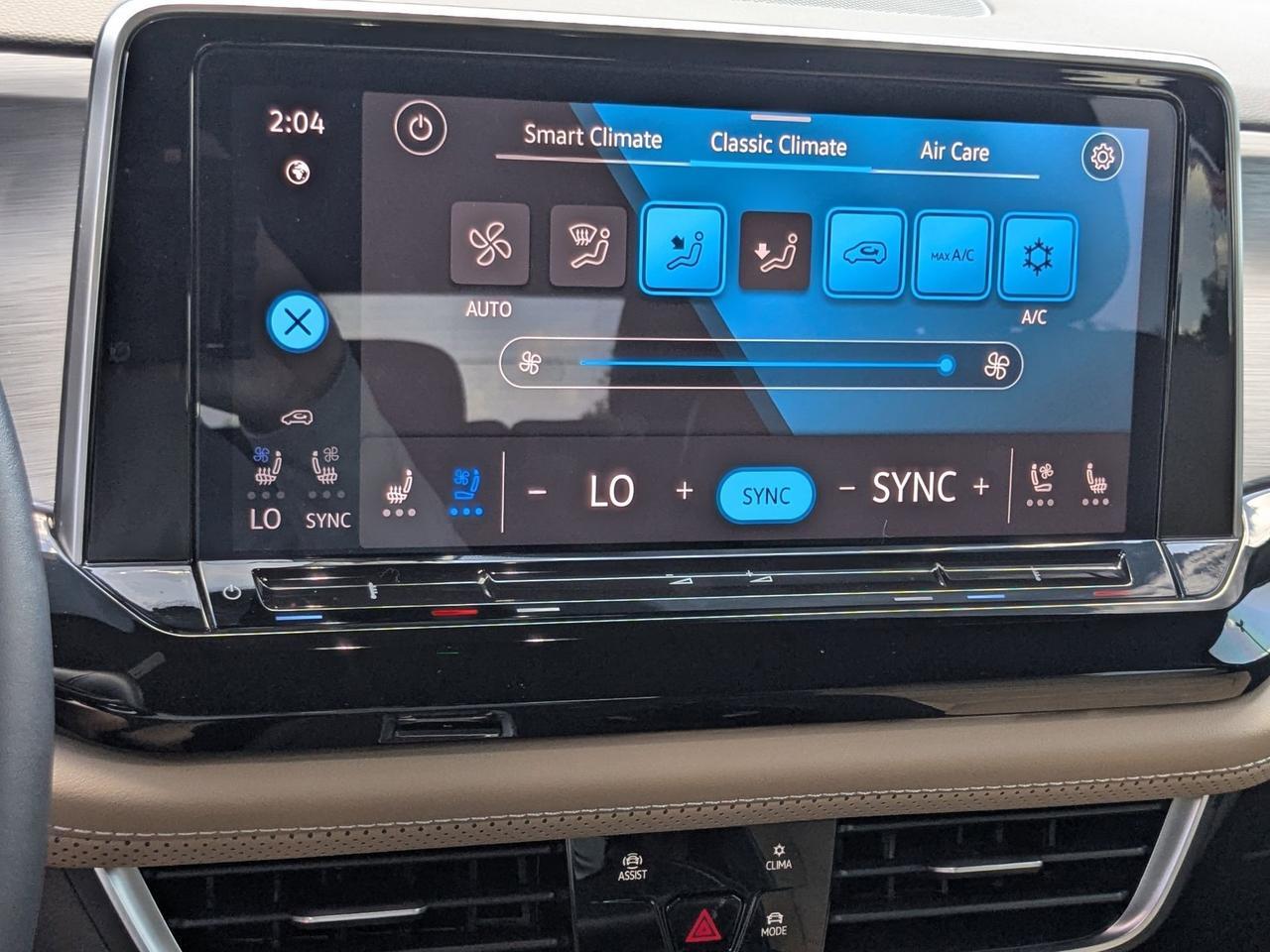 2025 Volkswagen Atlas Cross Sport 2.0T SE San Antonio TX