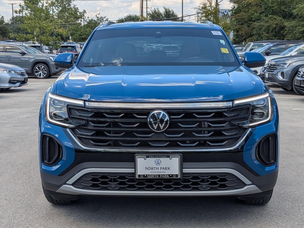 2025 Volkswagen Atlas Cross Sport 2.0T SE San Antonio TX