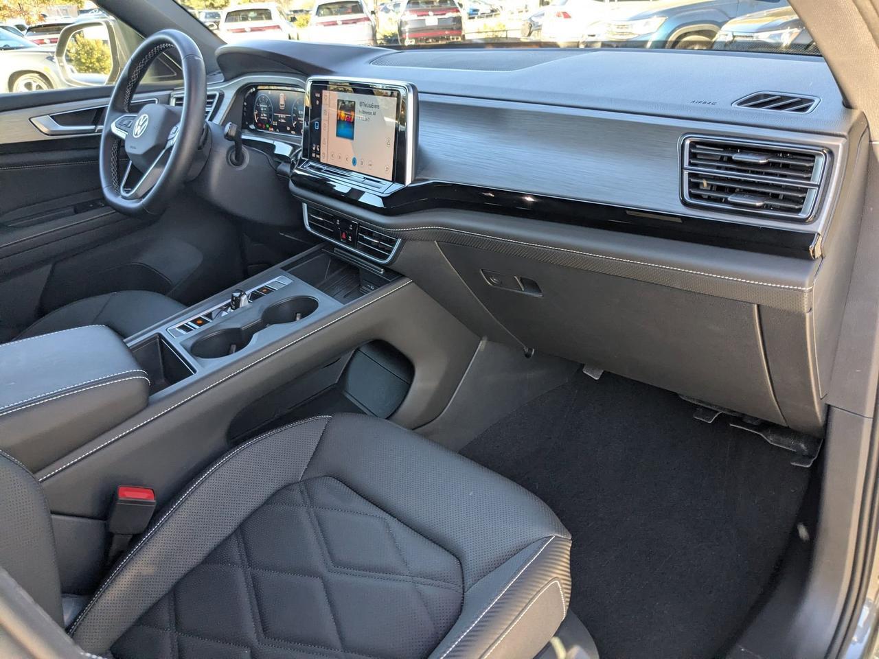 2025 Volkswagen Atlas Cross Sport 2.0T SE San Antonio TX