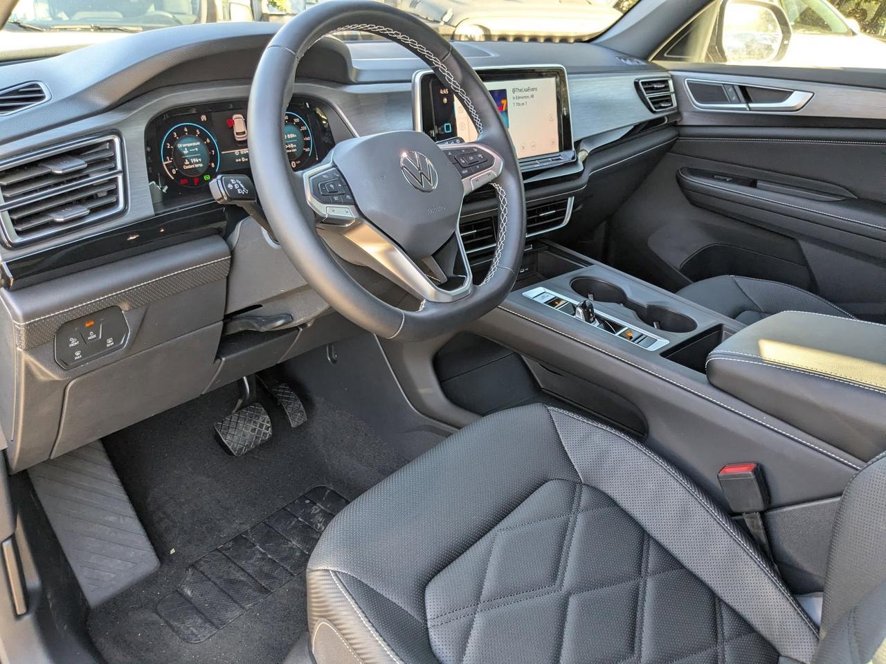 2025 Volkswagen Atlas Cross Sport 2.0T SE San Antonio TX