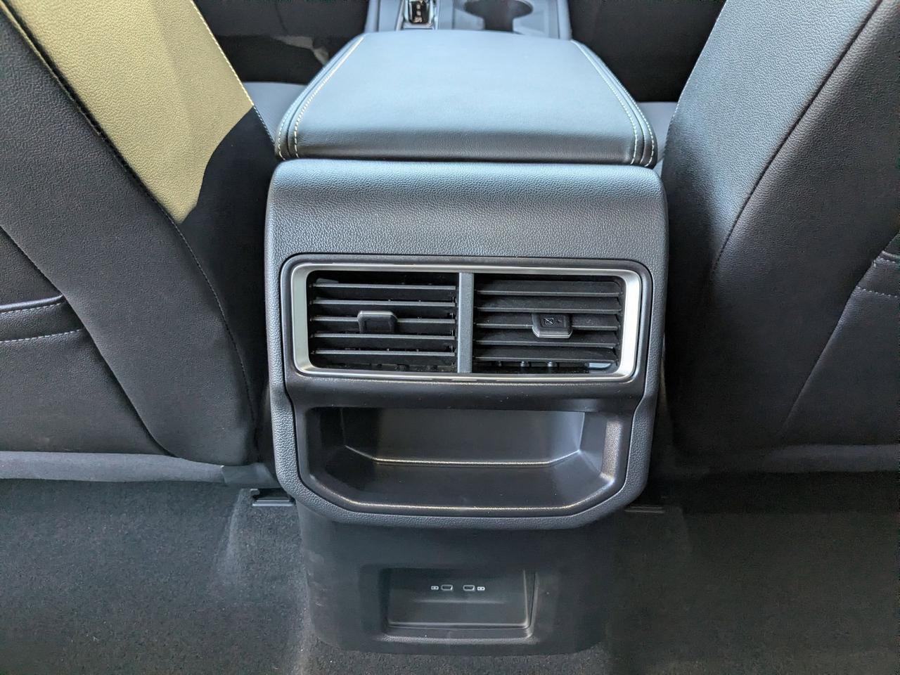 2025 Volkswagen Atlas Cross Sport 2.0T SE San Antonio TX