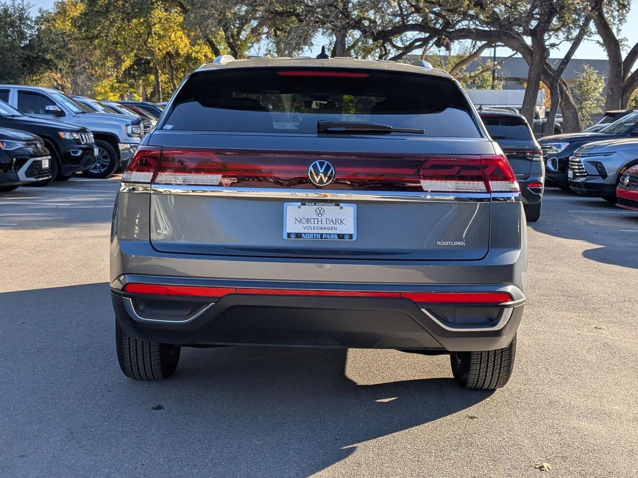 2025 Volkswagen Atlas Cross Sport 2.0T SE San Antonio TX