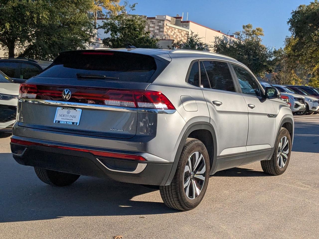 2025 Volkswagen Atlas Cross Sport 2.0T SE San Antonio TX