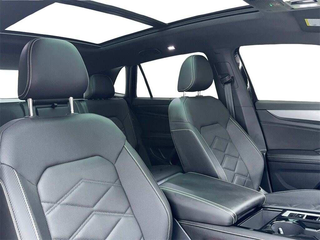 2025 Volkswagen Atlas Cross Sport 2.0T SE w/Technology CAM,PANO,HTD STS,BLIND SPOT Plano TX