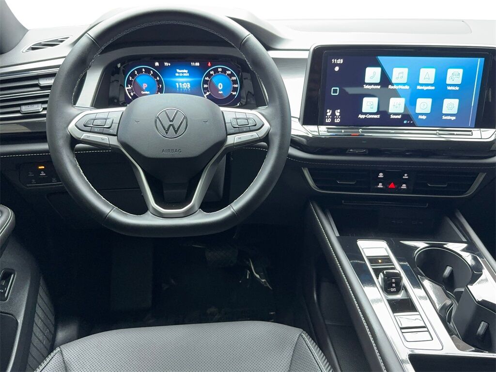 2025 Volkswagen Atlas Cross Sport 2.0T SE w/Technology CAM,PANO,HTD STS,BLIND SPOT Plano TX
