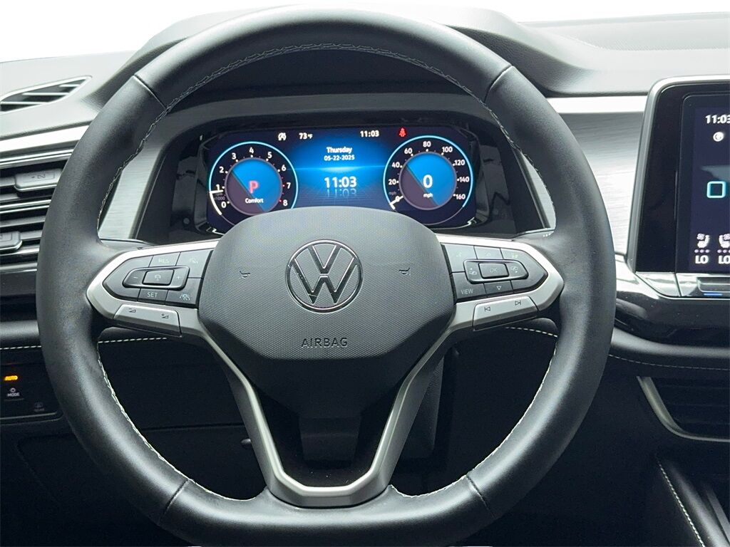 2025 Volkswagen Atlas Cross Sport 2.0T SE w/Technology CAM,PANO,HTD STS,BLIND SPOT Plano TX