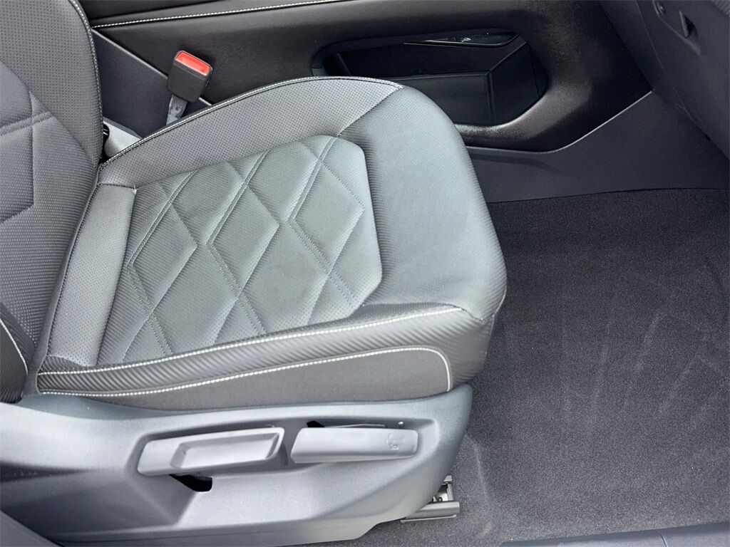 2025 Volkswagen Atlas Cross Sport 2.0T SE w/Technology CAM,PANO,HTD STS,BLIND SPOT Plano TX