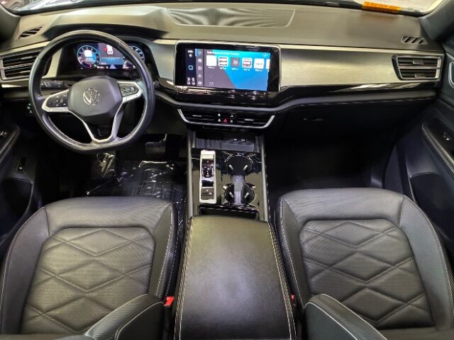 2025 Volkswagen Atlas Cross Sport 2.0T SE w/Technology