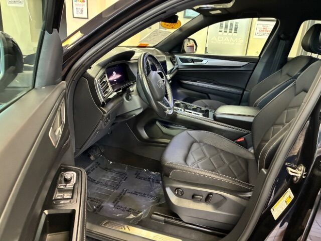 2025 Volkswagen Atlas Cross Sport 2.0T SE w/Technology Charlotte NC