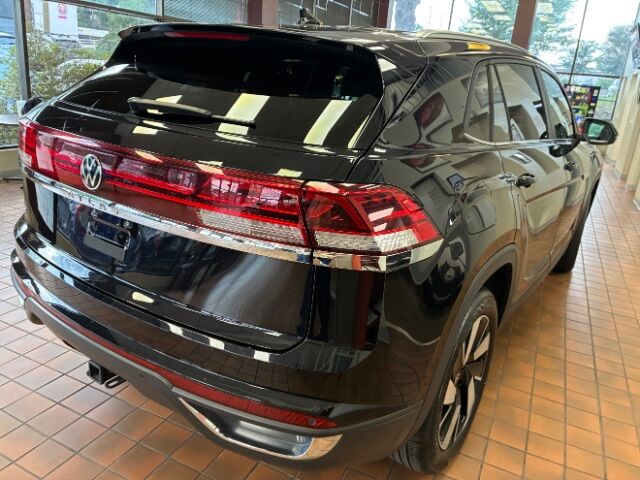 2025 Volkswagen Atlas Cross Sport 2.0T SE w/Technology Charlotte NC