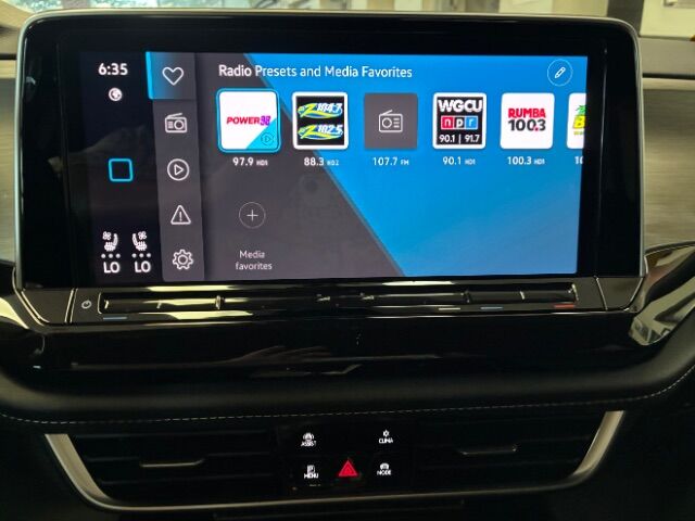 2025 Volkswagen Atlas Cross Sport 2.0T SE w/Technology Charlotte NC