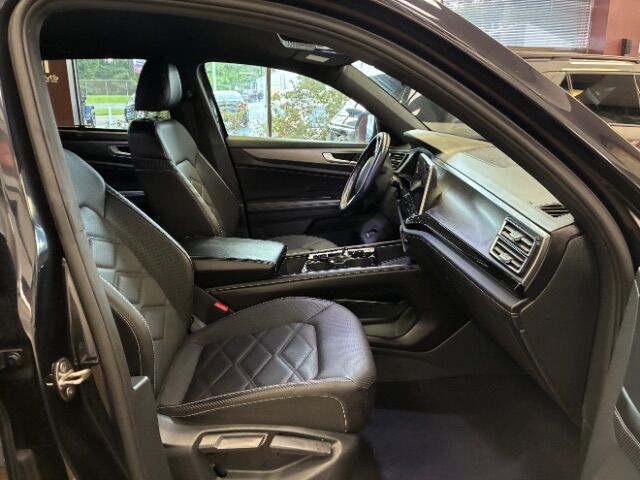 2025 Volkswagen Atlas Cross Sport 2.0T SE w/Technology Charlotte NC
