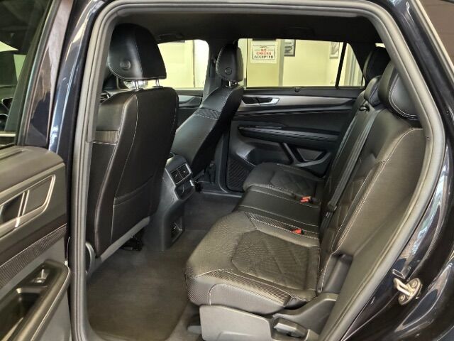 2025 Volkswagen Atlas Cross Sport 2.0T SE w/Technology Charlotte NC