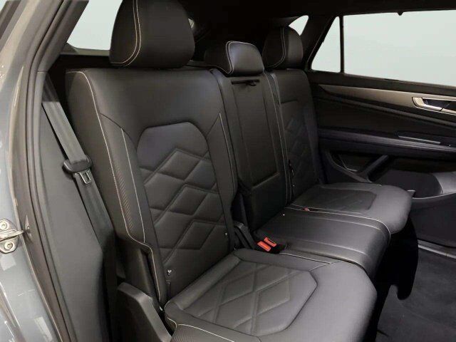 2025 Volkswagen Atlas Cross Sport 2.0T SE w/Technology Dallas TX