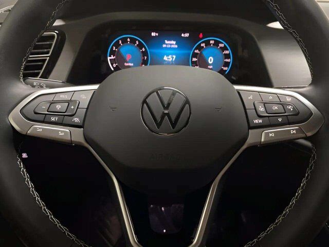 2025 Volkswagen Atlas Cross Sport 2.0T SE w/Technology Dallas TX