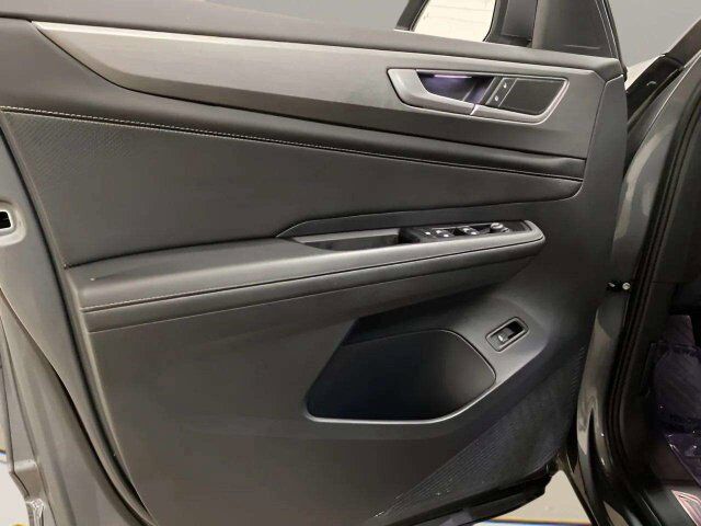 2025 Volkswagen Atlas Cross Sport 2.0T SE w/Technology Dallas TX
