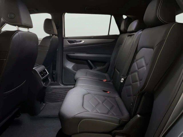 2025 Volkswagen Atlas Cross Sport 2.0T SE w/Technology Dallas TX