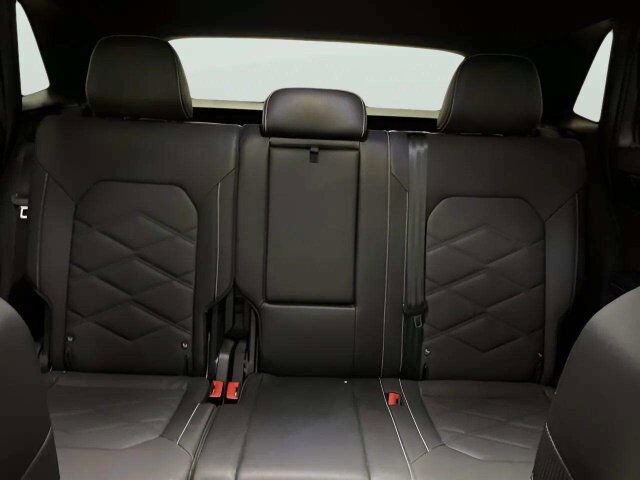 2025 Volkswagen Atlas Cross Sport 2.0T SE w/Technology Dallas TX