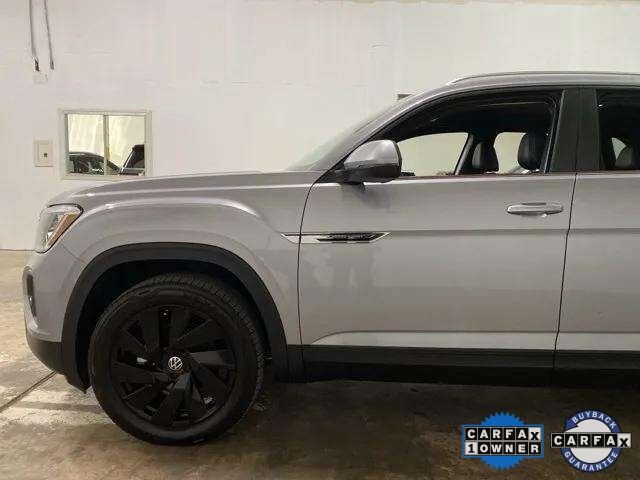2025 Volkswagen Atlas Cross Sport 2.0T SE w/Technology Dallas TX