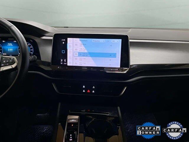 2025 Volkswagen Atlas Cross Sport 2.0T SE w/Technology Dallas TX