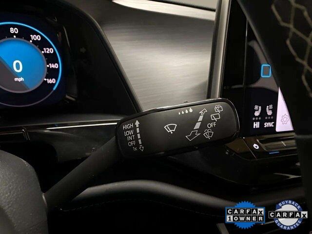 2025 Volkswagen Atlas Cross Sport 2.0T SE w/Technology Dallas TX