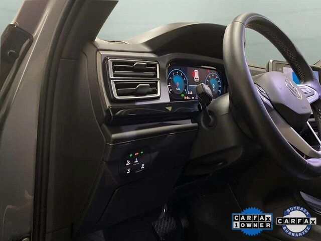 2025 Volkswagen Atlas Cross Sport 2.0T SE w/Technology Dallas TX