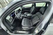 2025 Volkswagen Atlas Cross Sport 2.0T SE w/Technology Oshkosh WI