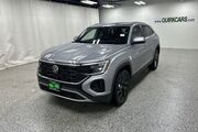 2025 Volkswagen Atlas Cross Sport 2.0T SE w/Technology Oshkosh WI