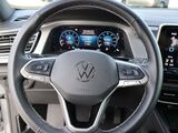2025 Volkswagen Atlas Cross Sport 2.0T SE w/Technology Oshkosh WI