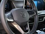 2025 Volkswagen Atlas Cross Sport 2.0T SE w/Technology Oshkosh WI
