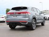 2025 Volkswagen Atlas Cross Sport 2.0T SE w/Technology Oshkosh WI
