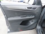 2025 Volkswagen Atlas Cross Sport 2.0T SE w/Technology Oshkosh WI