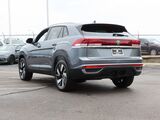 2025 Volkswagen Atlas Cross Sport 2.0T SE w/Technology Oshkosh WI