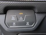2025 Volkswagen Atlas Cross Sport 2.0T SE w/Technology Oshkosh WI