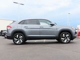 2025 Volkswagen Atlas Cross Sport 2.0T SE w/Technology Oshkosh WI